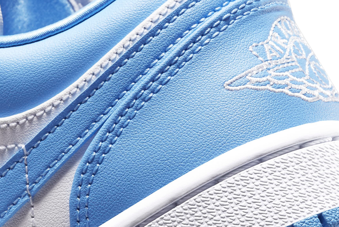 AIR JORDAN 1 LOW - UNIVERSITY BLUE/BIANCO/UNIVERSITY BLUE